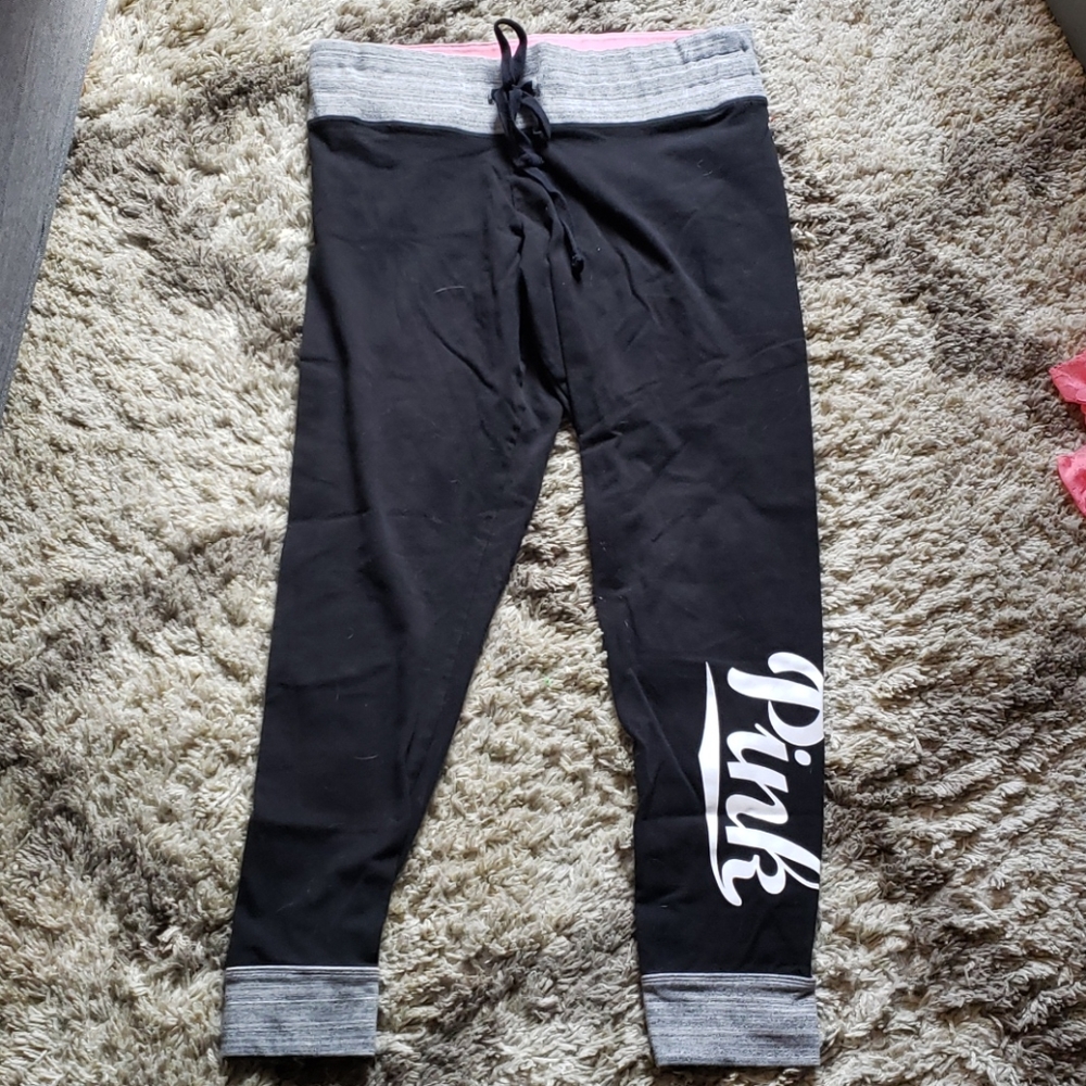 PINK Brand capri yoga pants